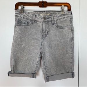 Grey Levi’s Jean cut off shorts